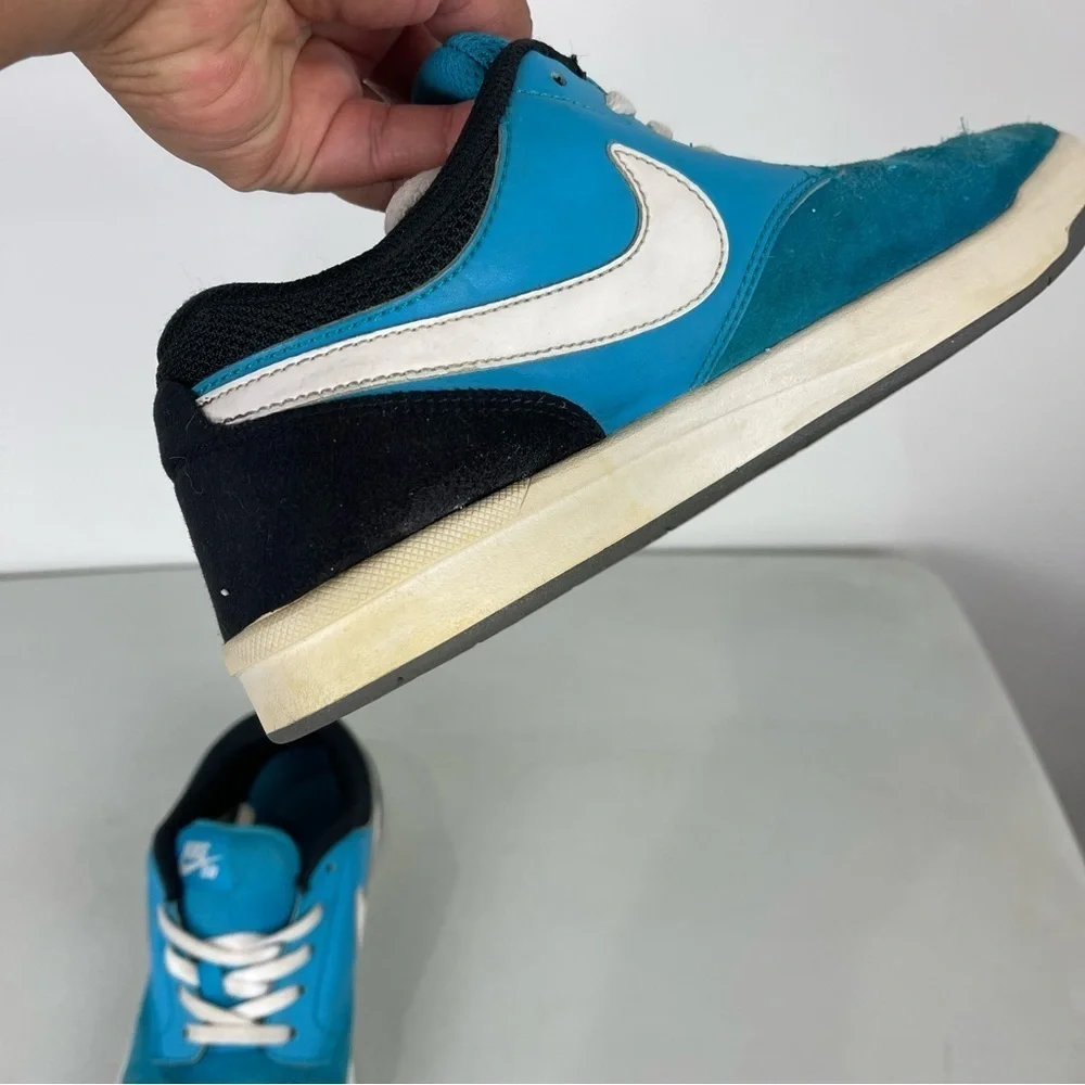 Nike SB Fokus Low Top Sneakers Teal Black GS Youth Size 6.5Y Unisex Skate Shoes